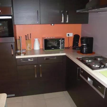 Bungalow * Froid-Chapelle